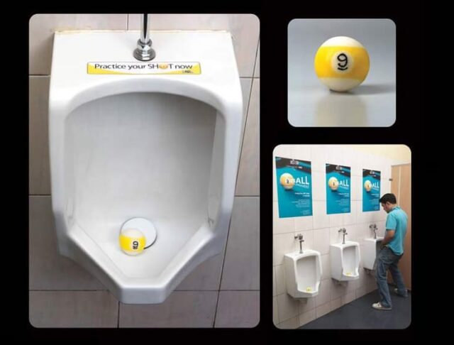 Table Pool - bathroom advertsing - bedeol